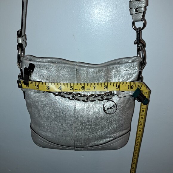 Coach silver crossbody handbag - Picture 2 of 8